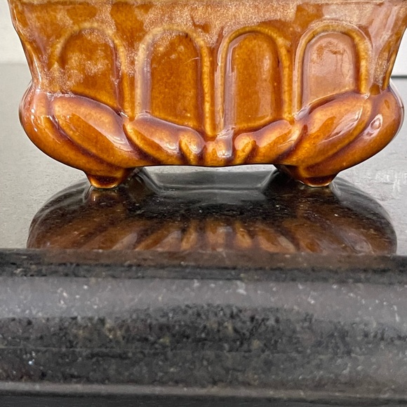 VINTAGE 1960s planter pot - BULB SUCCULENT PLANTER 6” Amber / brown drip glaze - Picture 8 of 9